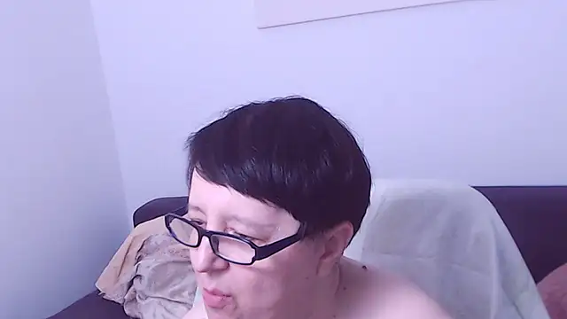 חדר צ'אט בשידור חי של ChristaRose