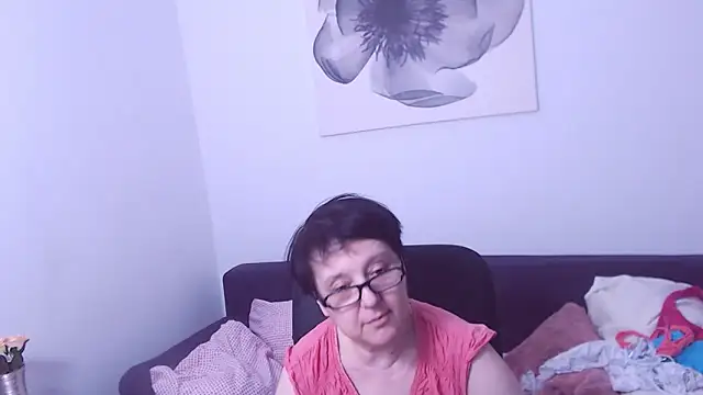 צ'אט XXX בשידור חי של ChristaRose