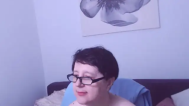 Chatroom XXX en direct de ChristaRose