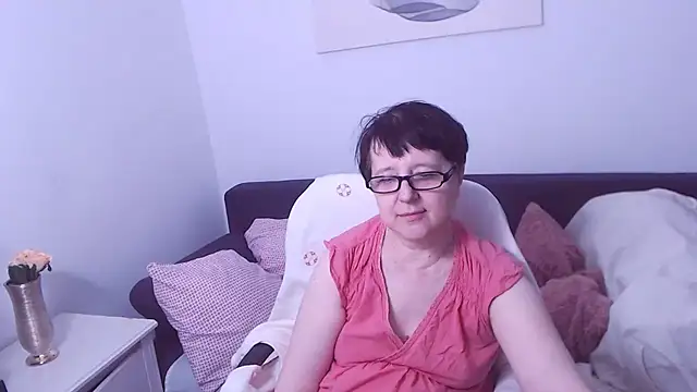 ChristaRose Adlı Modelin Canlı XXX Sohbeti