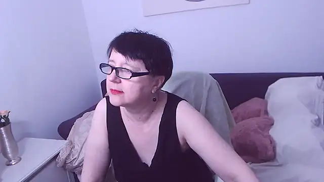 Chatroom XXX en direct de ChristaRose