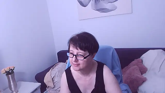 ChristaRose Adlı Modelin Canlı XXX Sohbeti