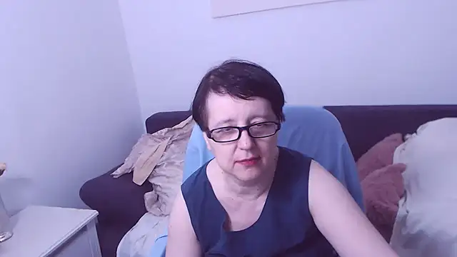 ChristaRose Adlı Modelin Canlı XXX Sohbeti