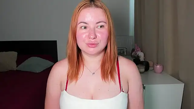 XXX chat uživo modela LAYLAxSTAR