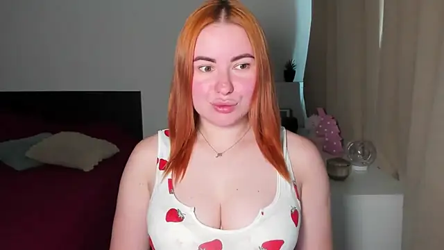 LAYLAxSTAR live XXX chat