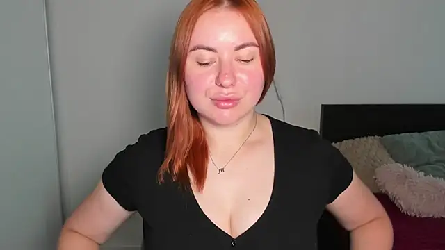 צ'אט XXX בשידור חי של LAYLAxSTAR