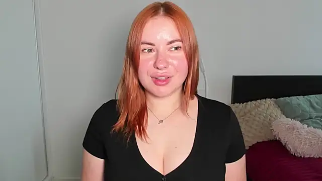 צ'אט XXX בשידור חי של LAYLAxSTAR