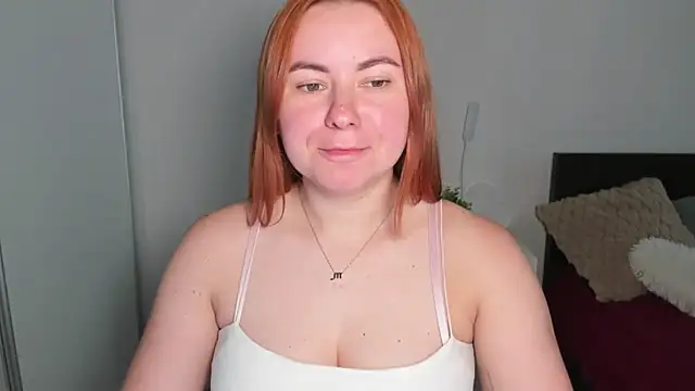 Онлайн чат XXX LAYLAxSTAR