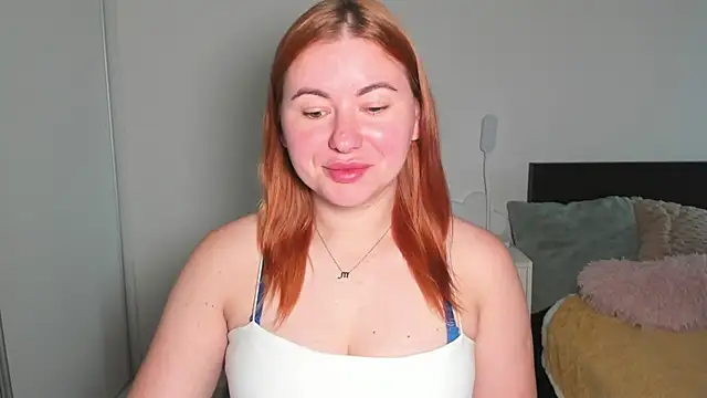 LAYLAxSTAR Chat XXX in diretta