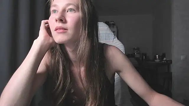 Pokazy przed kamerką – Courtney_Luv