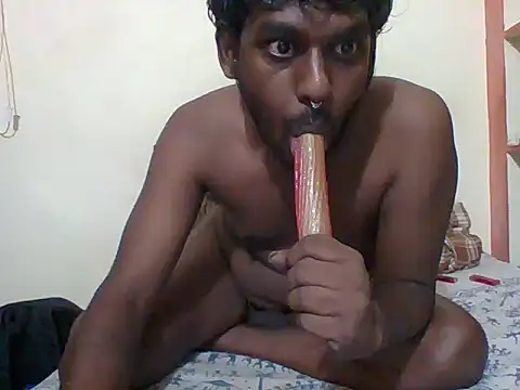 Slavebottombdsm09 Show Webcam
