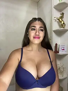 SexyFatHugeCock 在線直播表演