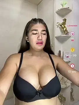 SexyFatHugeCock Adlı Modelin Web Kamerası Şovu