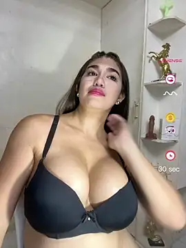 SexyFatHugeCock Adlı Modelin Web Kamerası Şovu