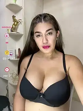 Pokazy przed kamerką – SexyFatHugeCock
