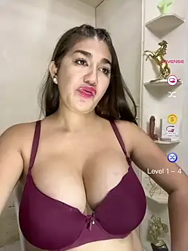 SexyFatHugeCock's Webcam Show