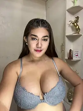 SexyFatHugeCock Adlı Modelin Web Kamerası Şovu
