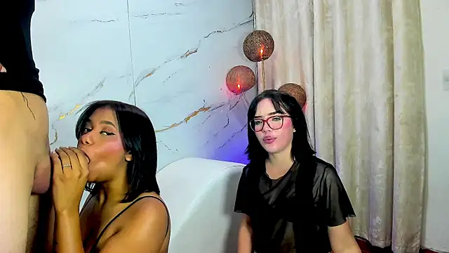 Webkamerová show AmazingOrgasm