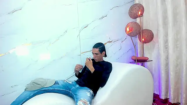 Show de AmazingOrgasm na webcam