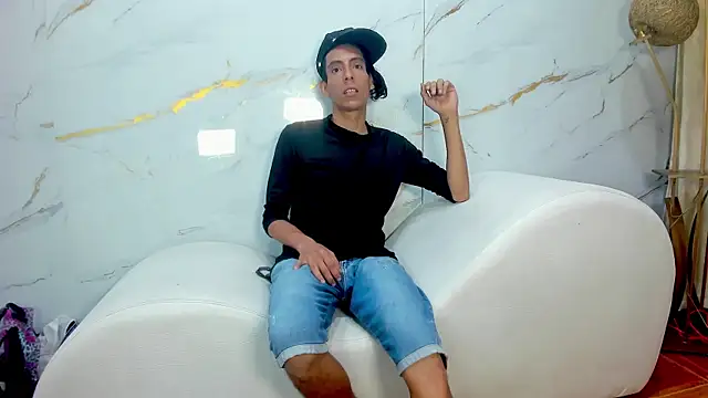 عرض كام AmazingOrgasm