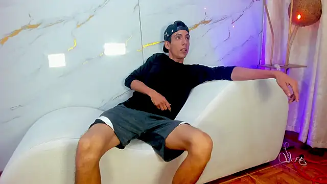 AmazingOrgasm 웹캠 쇼