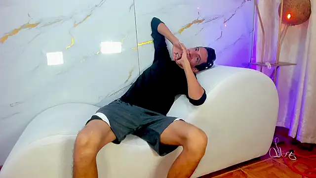 AmazingOrgasm 웹캠 쇼