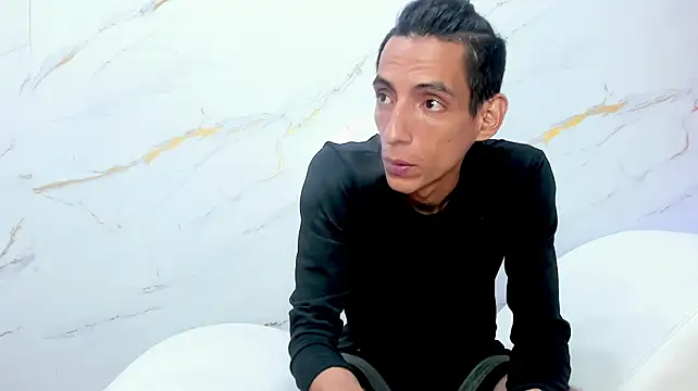 AmazingOrgasmのライブXXXチャット