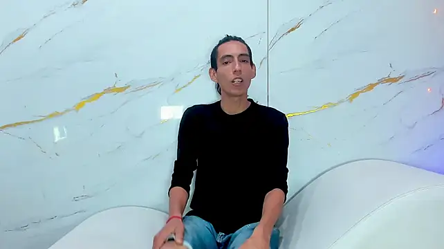 AmazingOrgasm Show in webcam
