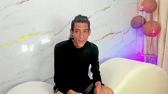 AmazingOrgasm 웹캠 쇼