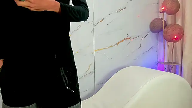 Show Webcam de AmazingOrgasm