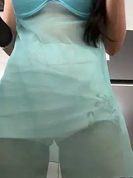 Chat +18 de DulceMya ao vivo