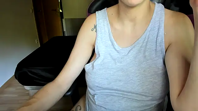 Vampirosa's Live XXX Chat
