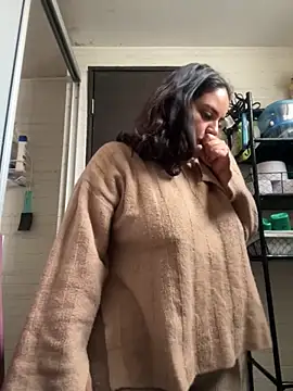دردشة susy_angel الجنسية المباشرة