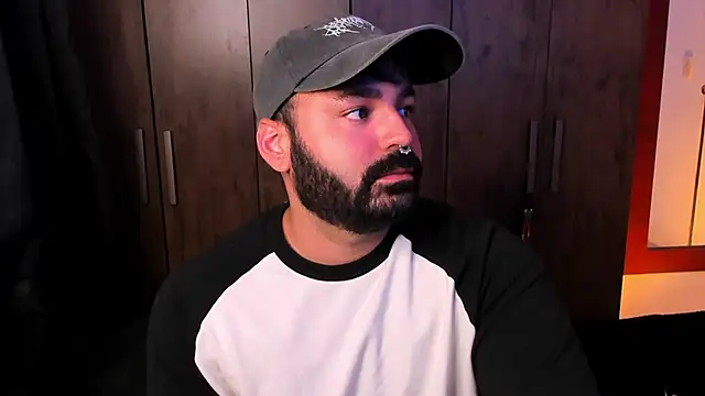 johnnyalx Шоу с уебкамера