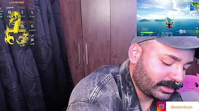 johnnyalx Show in webcam