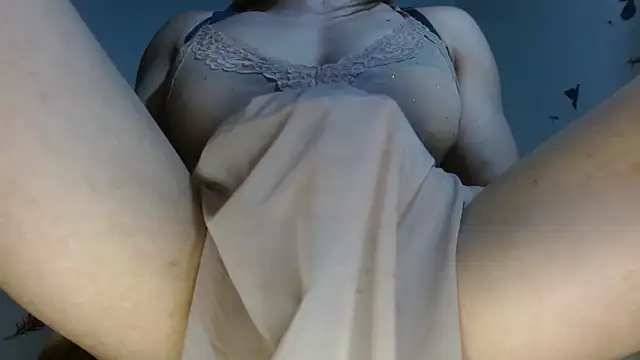 Pokazy przed kamerką – 10inchBigCUMSHOT