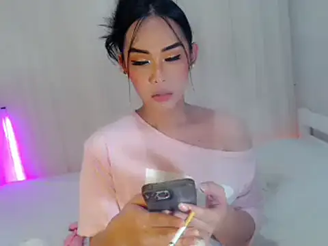 Pertunjukan Kamera Web yumi_lee03