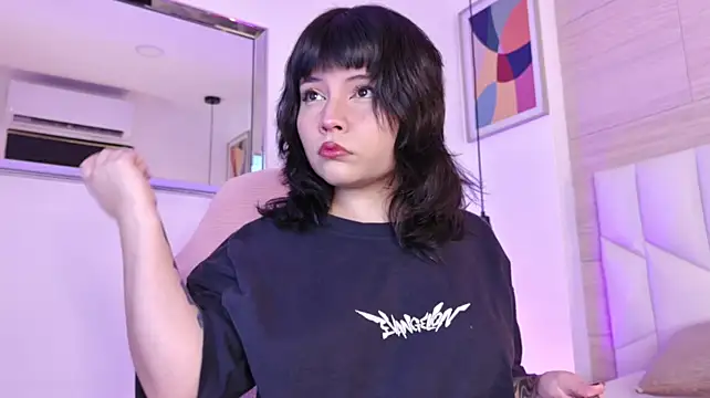Chat +18 de io_chie_ ao vivo