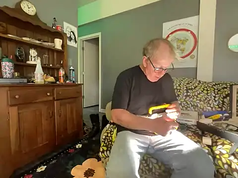 jck1m0t Show in webcam