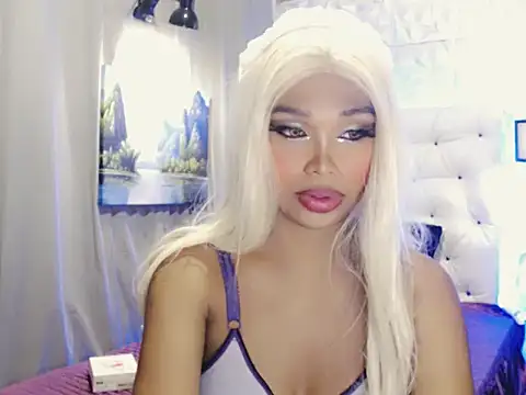 Slutty_Maria Show in webcam