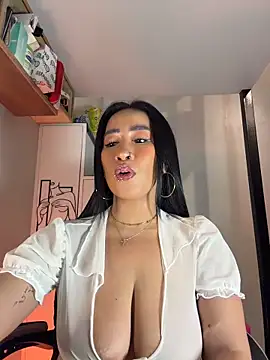 โชว์เว็บแคมของ AsianMilfSheryl