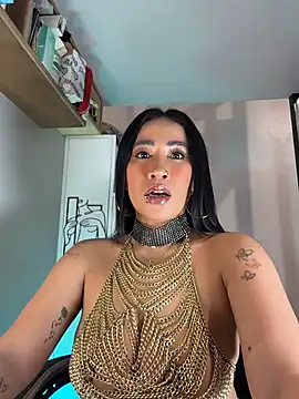 Pokazy przed kamerką – AsianMilfSheryl