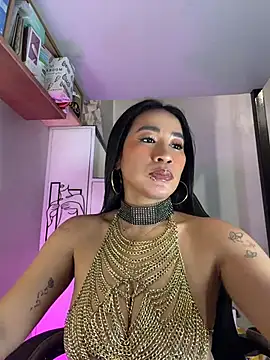 AsianMilfSheryl Pertunjukan Webcam
