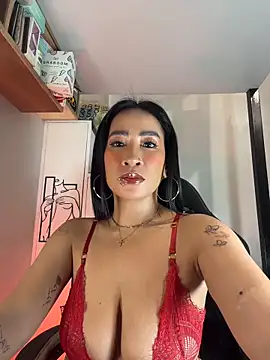 AsianMilfSheryl 网络视讯表演