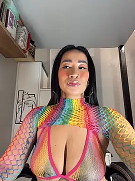 AsianMilfSheryl live XXX chat
