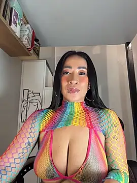 AsianMilfSheryl Pertunjukan Webcam