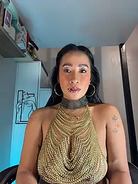 โชว์เว็บแคมของ AsianMilfSheryl