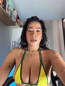 AsianMilfSheryl's Webcam Show