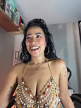 AsianMilfSheryl's Webcam Show