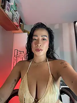 AsianMilfSheryl Show in webcam